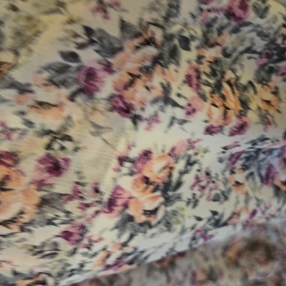 Chic Cream Floral Off-Shoulder Midi Dress NWT - Picture 6 of 15